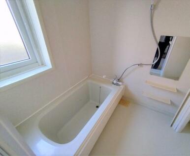 1.25坪の浴室ユニットバスはクリーニングしました。