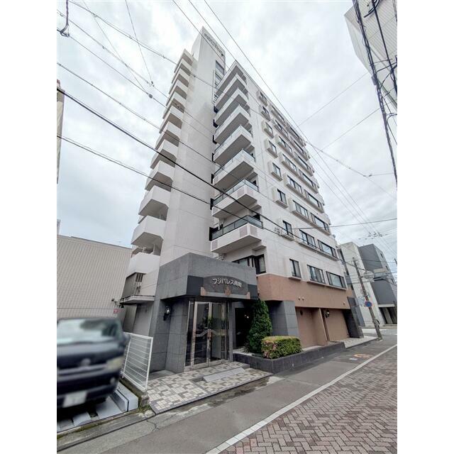 JR静岡駅まで徒歩5分の好立地です。