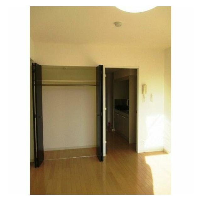 ※写真は401号室のものです。