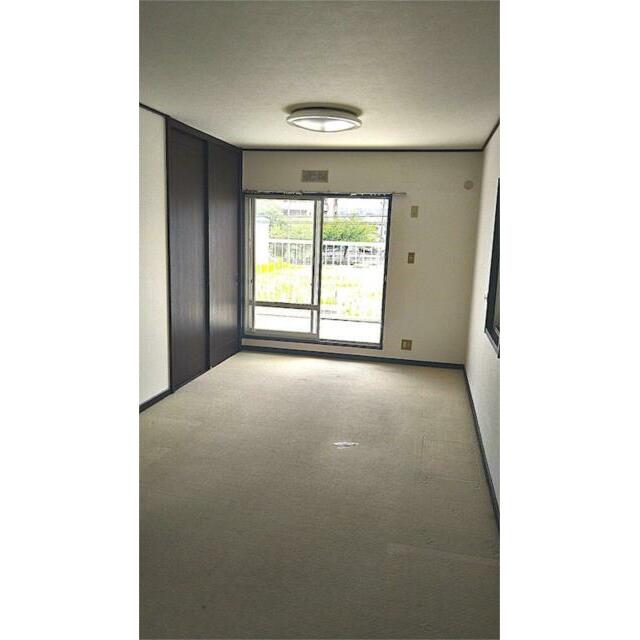 ２階　洋室