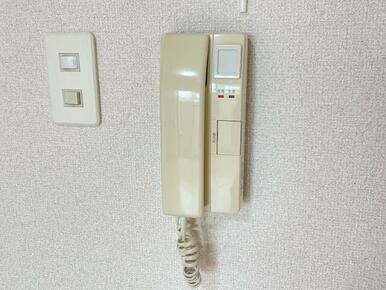 インターホン
