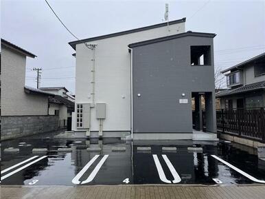 「キャピタル保春院」建築中外観