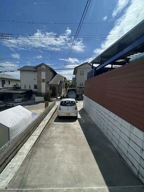 駐車場付き　２台とめられます。