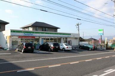 ファミリーマート広島井口台店