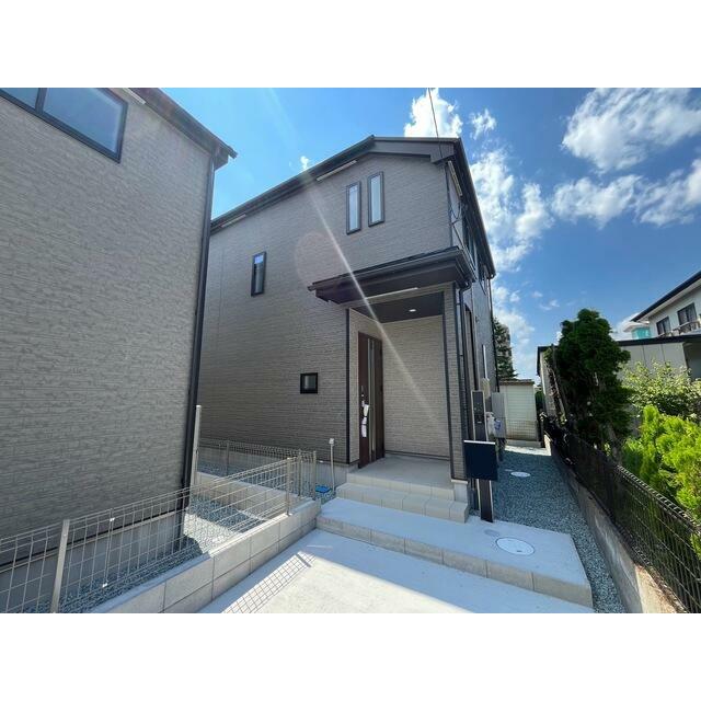 お申込みは先着順となりますので、是非お早めにご検討くださいませ。『自社一貫体制により高品質を維持』。”いいだのいい家”は全ての建物について自社設計・自社施工を実施しています。