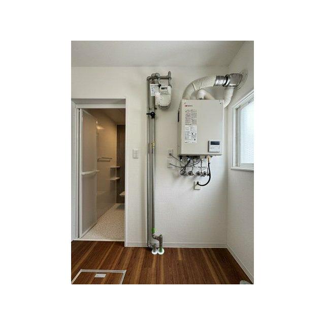 灯油ボイラーも新品交換済み。