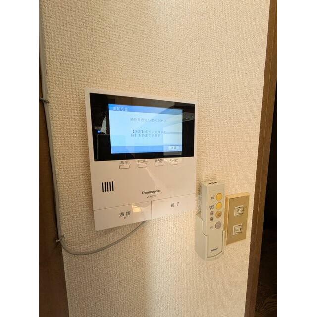 ☆TVモニタ付きドアホン