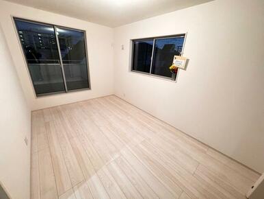 お持ちの家具の配置を考えると洋室のお部屋が暮らしやすいという方に（1号棟）