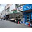販売店