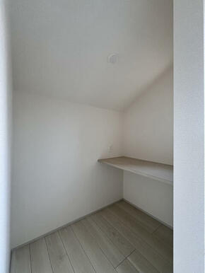 【1号棟】洋室6.75帖ワークスペース