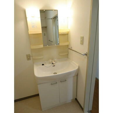独立洗面台あり