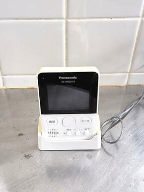 カラーモニター付インターホン完備