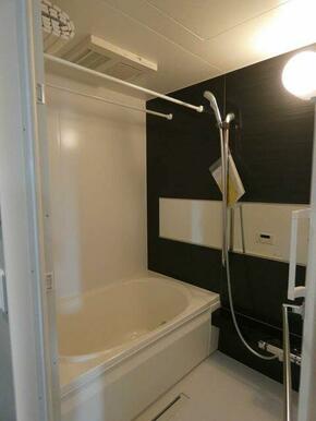 浴室乾燥機付きで雨の日の洗濯物も◎