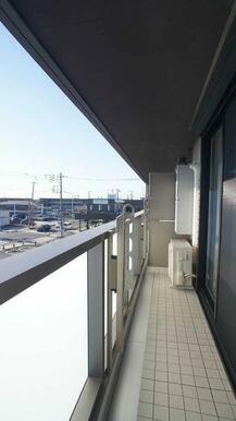 バルコニーでございます