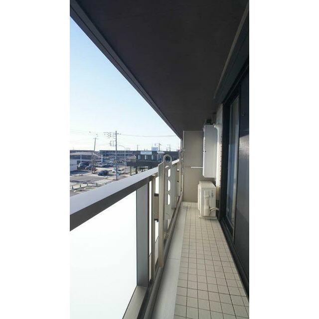 バルコニーでございます