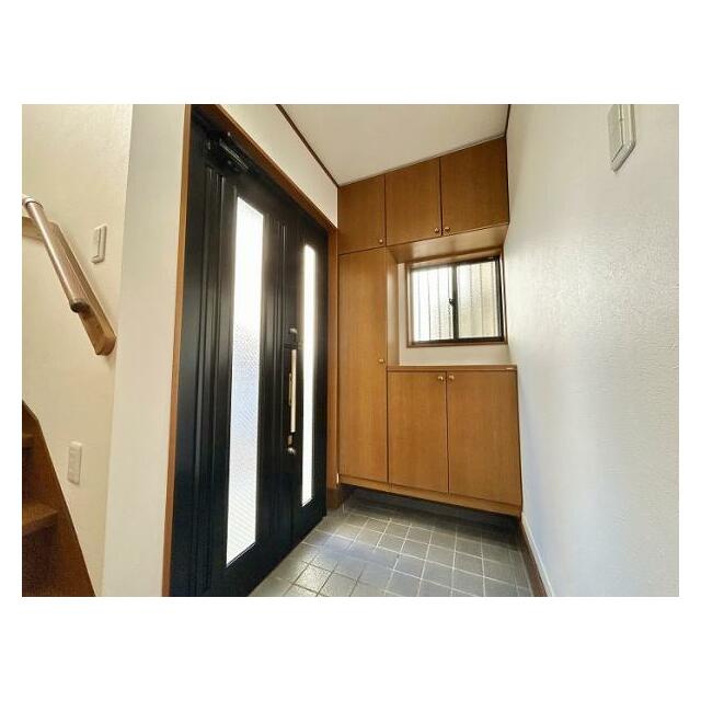 「玄関」クリーニング済みです