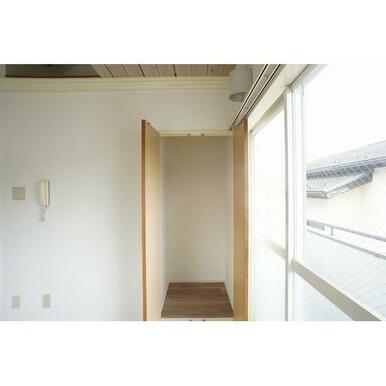 クローゼット