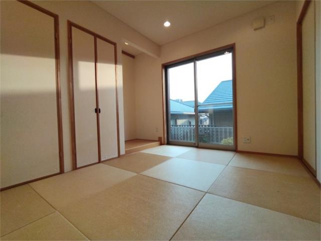 物件画像 北九州市八幡西区 藤原１丁目 (折尾駅) 2階建 4SLDK