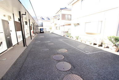 【空確認要】敷地内駐車場です♪
