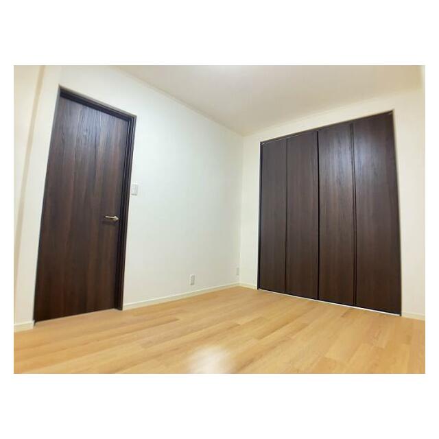 北東洋室約6帖