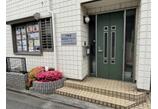 情報提供会社