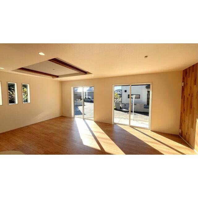 家族団らんの場にふさわしい空間で会話が広がります。