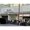 ショッピング施設
