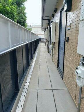 ゆとりのあるロビーです