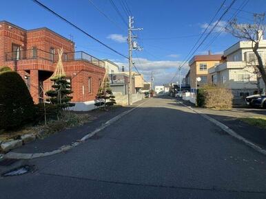 東側公道8.00ｍに14.54ｍ接道※玄関側