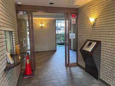 エントランスホール