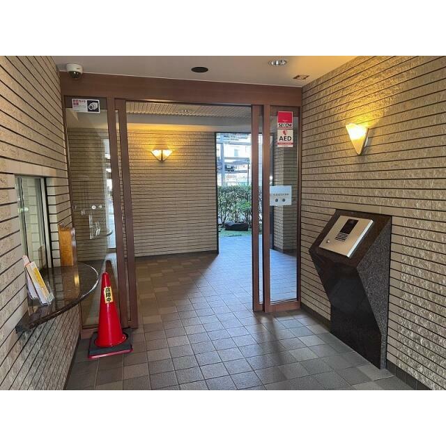 エントランスホール