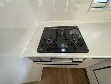 1号棟キッチン（ガスコンロ）