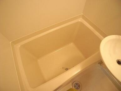 画像は１０３号室のものです。