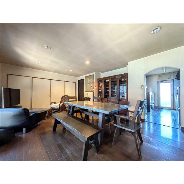 リビングダイニング