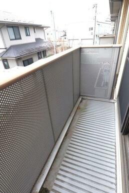 ※反転タイプ別号室の写真となります。