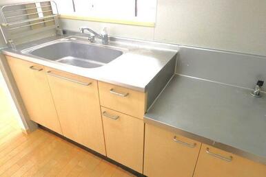 ※反転タイプ別号室の写真となります。