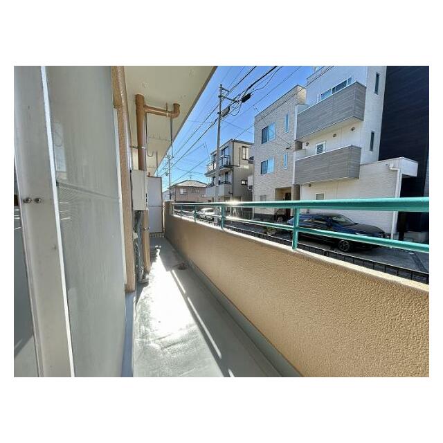 「バルコニー」西向きのバルコニーになります