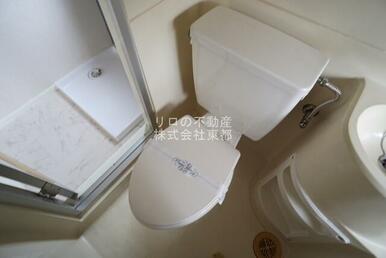 清潔感のある洋式トイレです♪