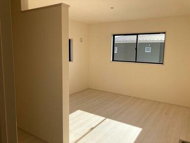 リビングとは別に静かな時間を楽しめる部屋（2号棟）