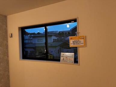 リビングとは別に静かな時間を楽しめる部屋（1号棟）