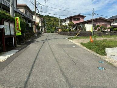 ◆南側の前面道路◆現地2026年6月撮影◆
