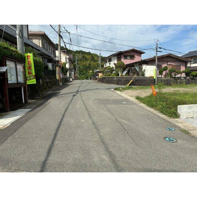 ◆南側の前面道路◆現地2026年6月撮影◆
