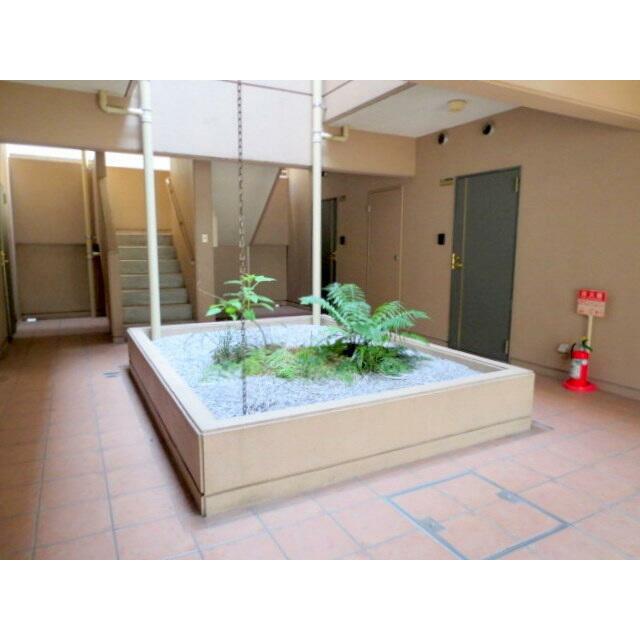 エントランス内部☆