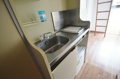 ミニ冷蔵庫は撤去の可能性あり