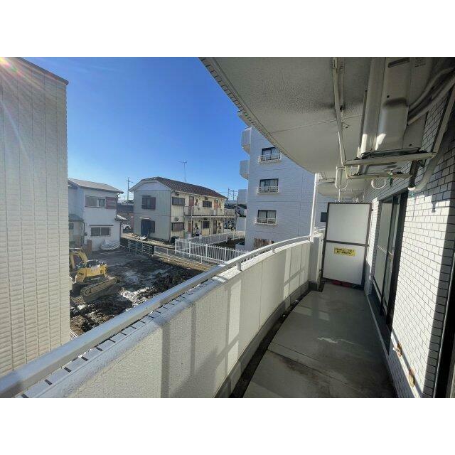 バルコニーがあります