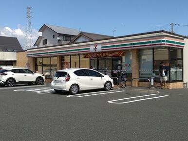 セブンイレブン豊川八幡駅前店