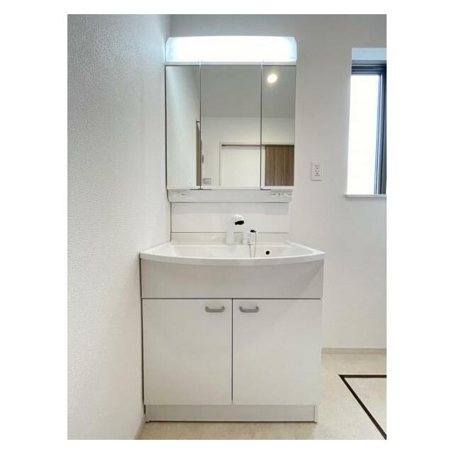 水が流れやすく汚れがたまりにくい設計でお手入れもらくらくです！