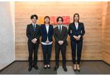 情報提供会社