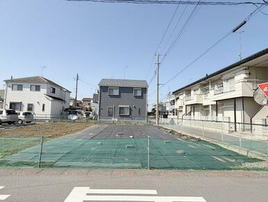 ゆとりの敷地！二世帯におすすめ♪