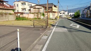 南側前面道路　松山市道